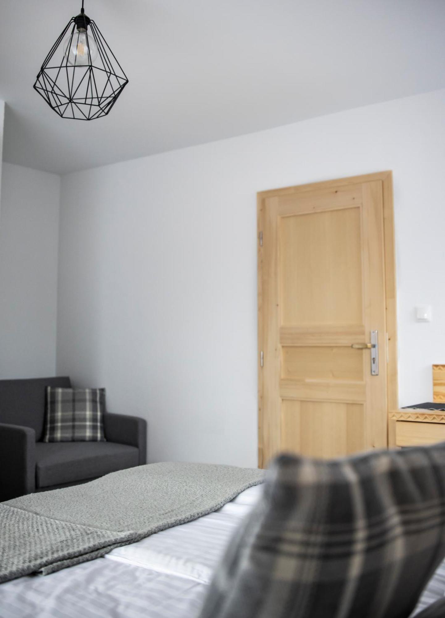Tatrzanskie Spanie Pokoje Goscinne Poronin Zimmer foto